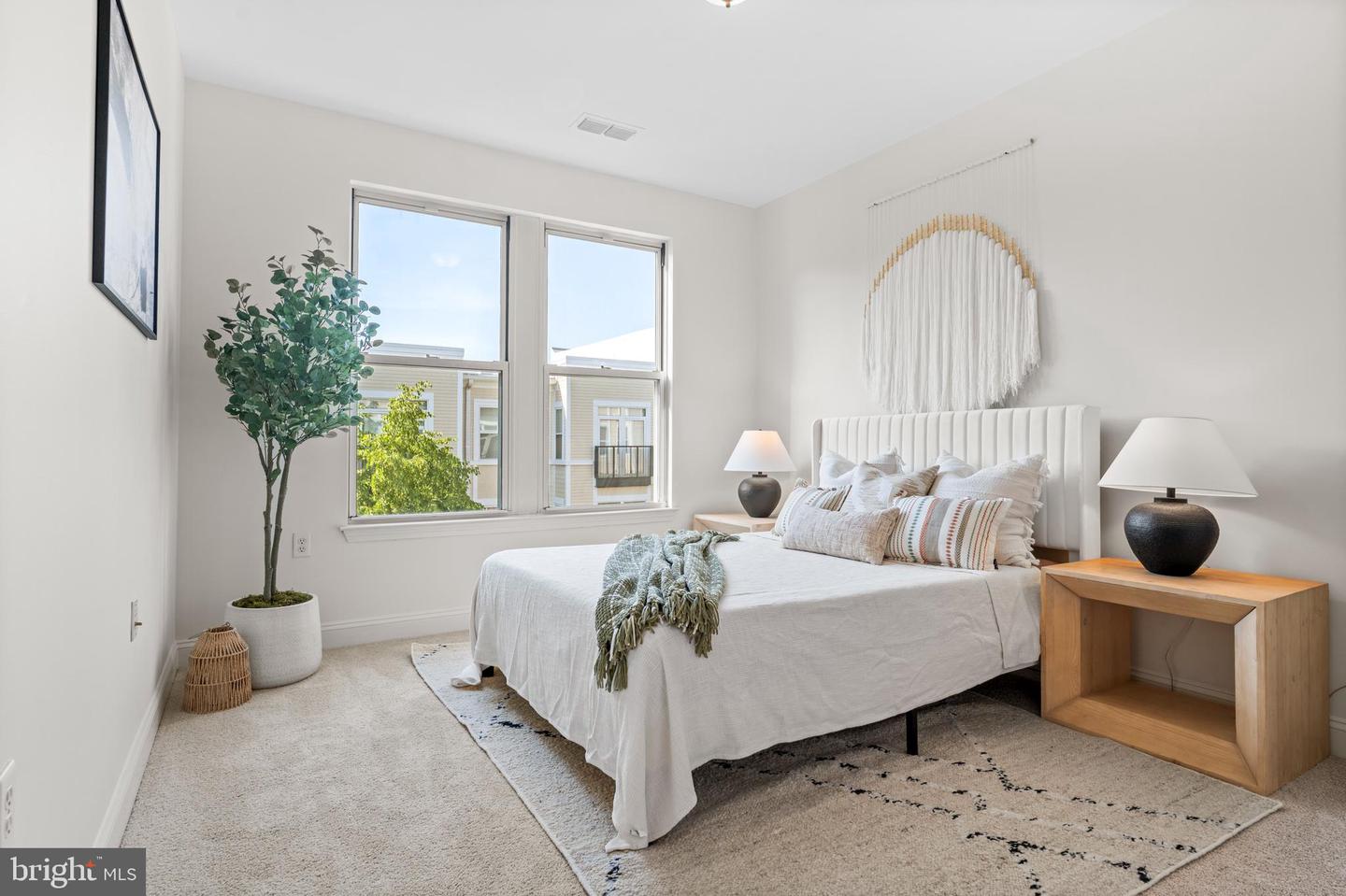 1391 PENNSYLVANIA AVE SE #408, WASHINGTON, District Of Columbia 20003, 2 Bedrooms Bedrooms, ,2 BathroomsBathrooms,Residential,For sale,1391 PENNSYLVANIA AVE SE #408,DCDC2207996 MLS # DCDC2207996