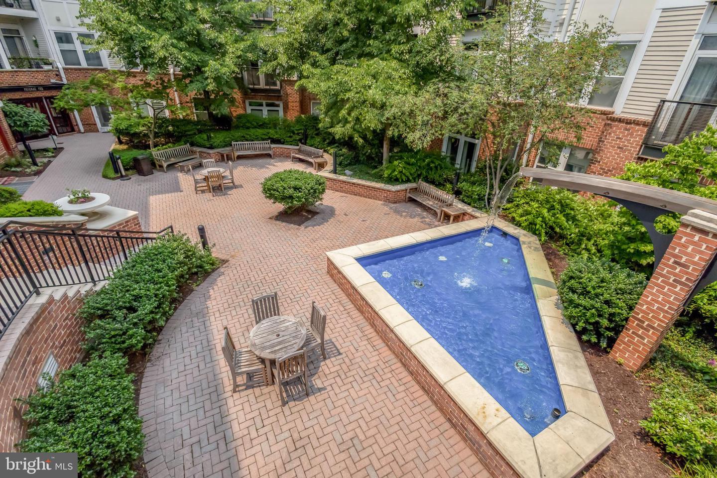 1391 PENNSYLVANIA AVE SE #408, WASHINGTON, District Of Columbia 20003, 2 Bedrooms Bedrooms, ,2 BathroomsBathrooms,Residential,For sale,1391 PENNSYLVANIA AVE SE #408,DCDC2207996 MLS # DCDC2207996