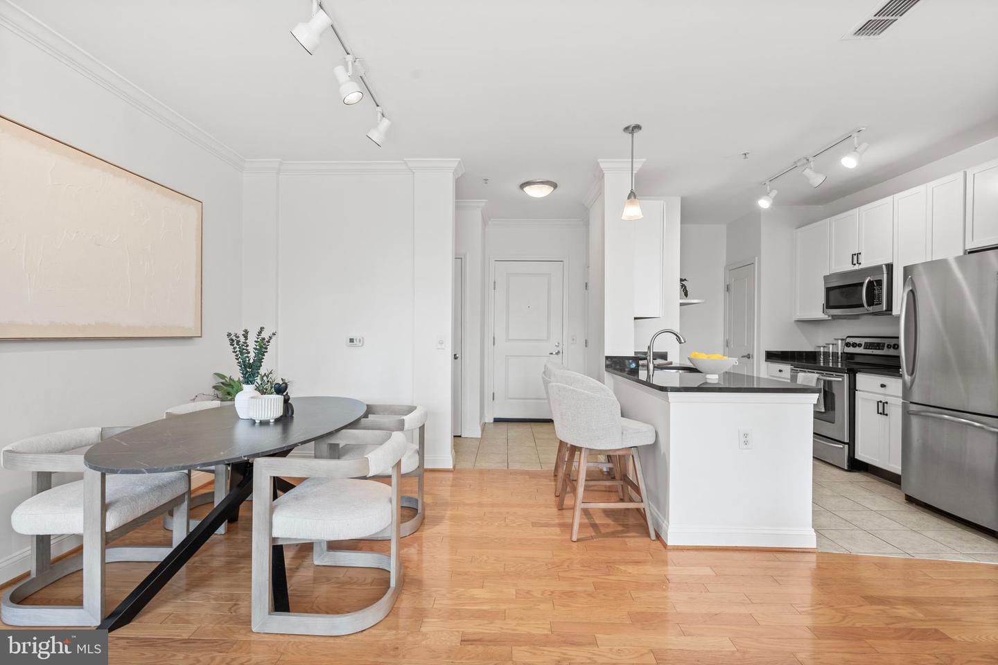 1391 PENNSYLVANIA AVE SE #408, WASHINGTON, District Of Columbia 20003, 2 Bedrooms Bedrooms, ,2 BathroomsBathrooms,Residential,For sale,1391 PENNSYLVANIA AVE SE #408,DCDC2207996 MLS # DCDC2207996