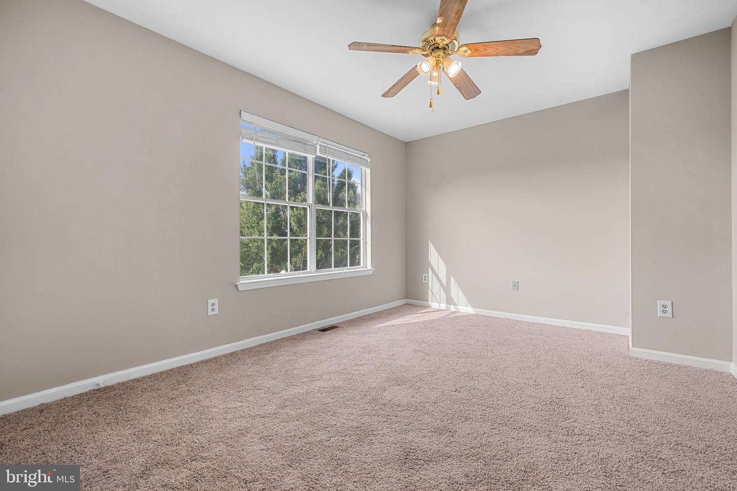 503 RICHMOND SQ NE, LEESBURG, Virginia 20176, 4 Bedrooms Bedrooms, ,3 BathroomsBathrooms,Residential,For sale,503 RICHMOND SQ NE,VALO2103312 MLS # VALO2103312