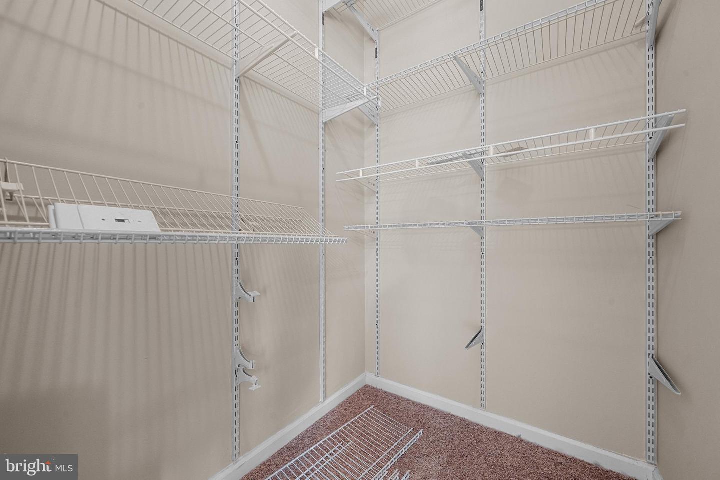 503 RICHMOND SQ NE, LEESBURG, Virginia 20176, 4 Bedrooms Bedrooms, ,3 BathroomsBathrooms,Residential,For sale,503 RICHMOND SQ NE,VALO2103312 MLS # VALO2103312