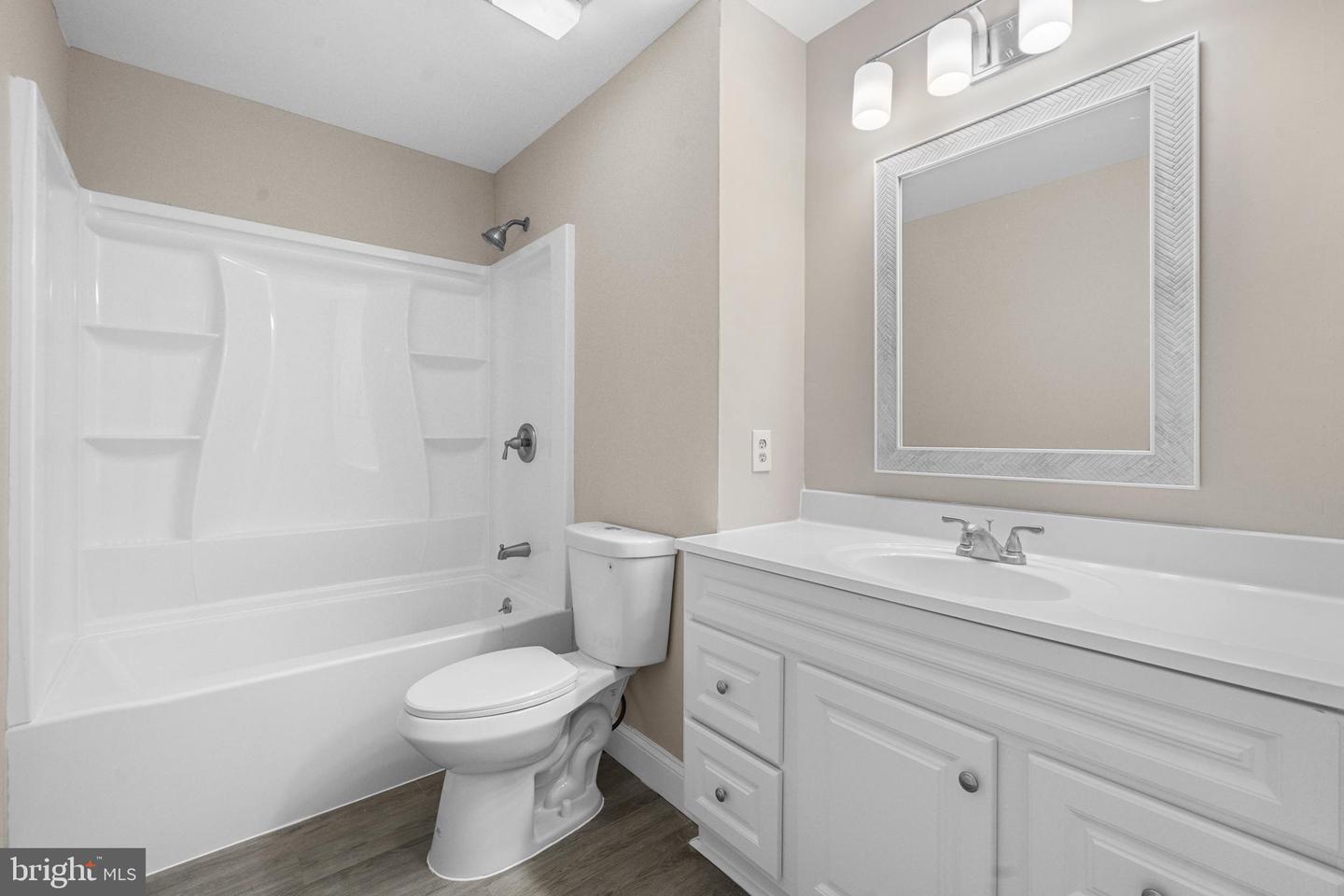 503 RICHMOND SQ NE, LEESBURG, Virginia 20176, 4 Bedrooms Bedrooms, ,3 BathroomsBathrooms,Residential,For sale,503 RICHMOND SQ NE,VALO2103312 MLS # VALO2103312