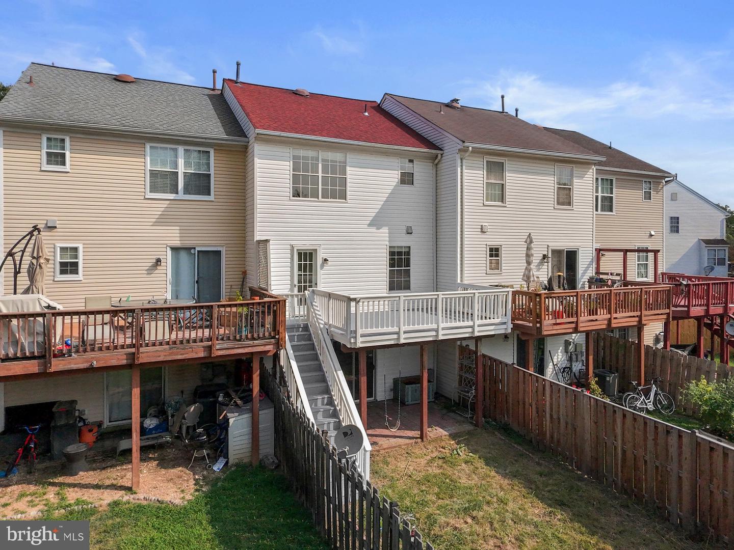 503 RICHMOND SQ NE, LEESBURG, Virginia 20176, 4 Bedrooms Bedrooms, ,3 BathroomsBathrooms,Residential,For sale,503 RICHMOND SQ NE,VALO2103312 MLS # VALO2103312