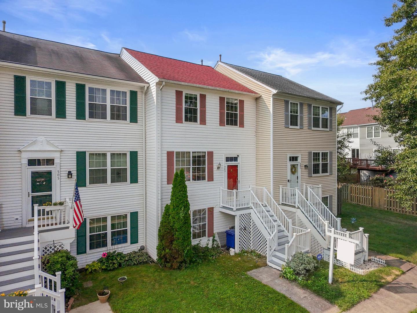 503 RICHMOND SQ NE, LEESBURG, Virginia 20176, 4 Bedrooms Bedrooms, ,3 BathroomsBathrooms,Residential,For sale,503 RICHMOND SQ NE,VALO2103312 MLS # VALO2103312