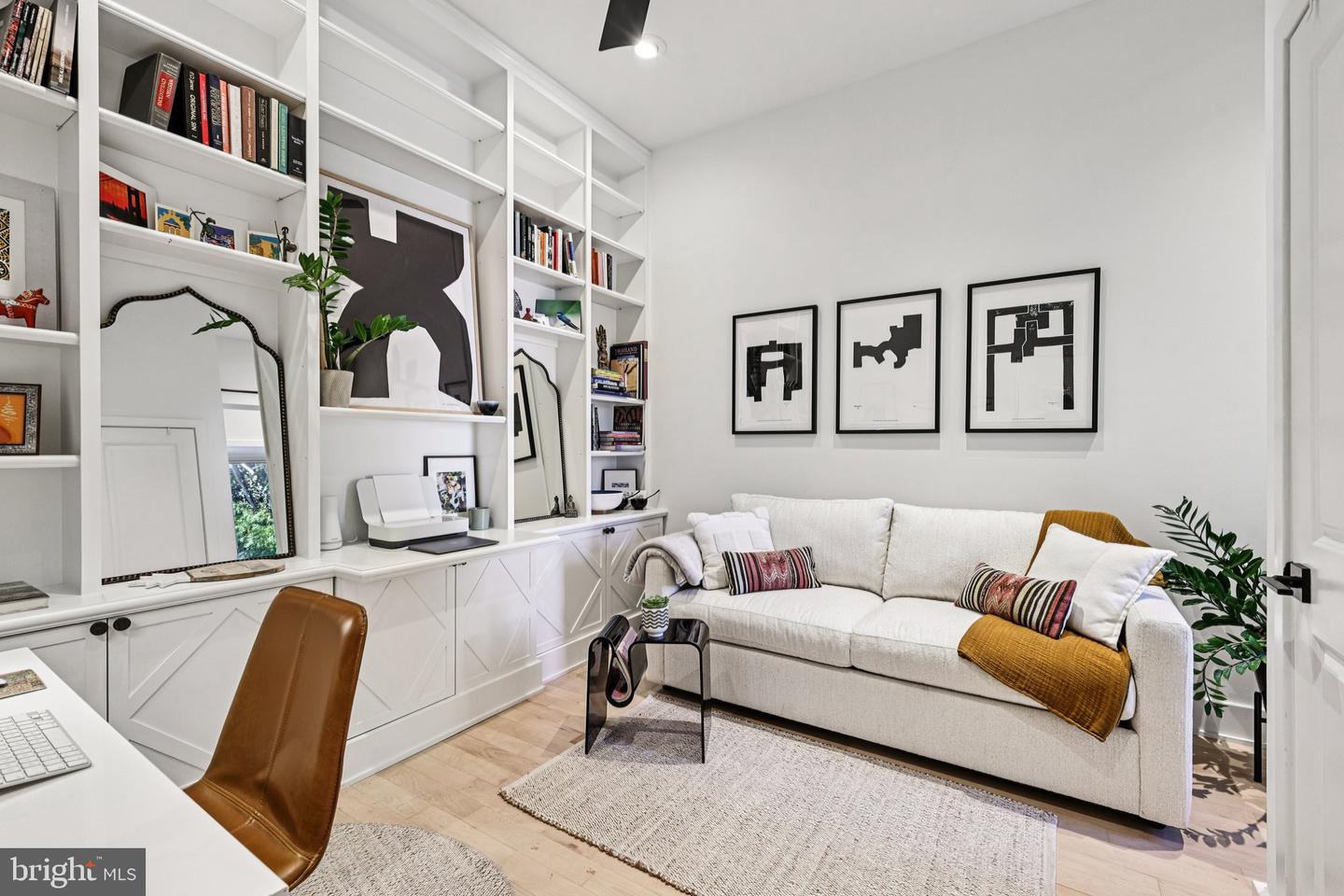 1328 MARYLAND AVE NE #2, WASHINGTON, District Of Columbia 20002, 2 Bedrooms Bedrooms, ,2 BathroomsBathrooms,Residential,For sale,1328 MARYLAND AVE NE #2,DCDC2220682 MLS # DCDC2220682