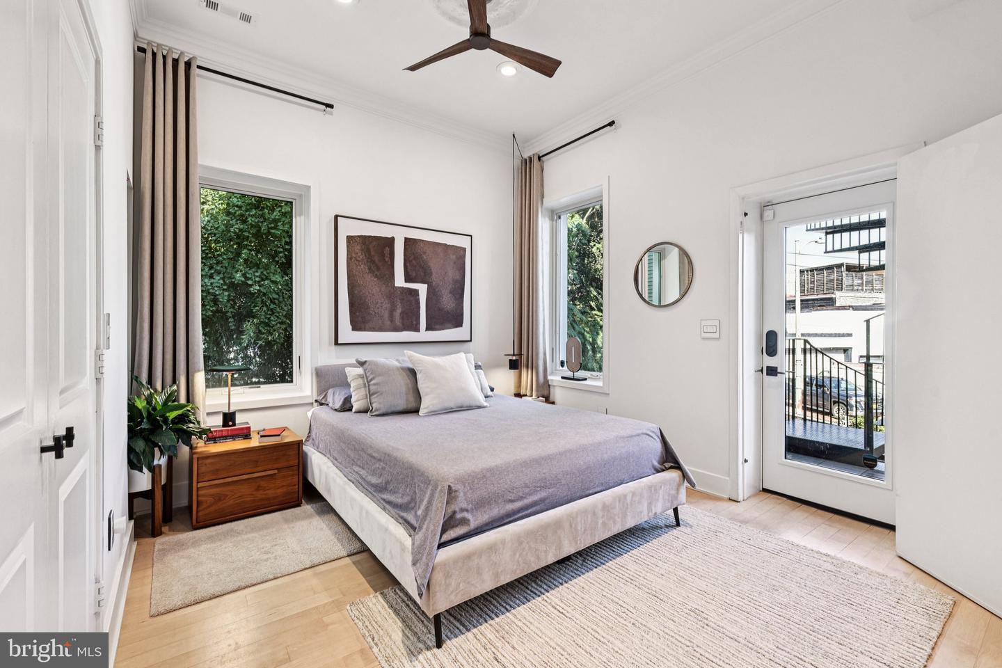 1328 MARYLAND AVE NE #2, WASHINGTON, District Of Columbia 20002, 2 Bedrooms Bedrooms, ,2 BathroomsBathrooms,Residential,For sale,1328 MARYLAND AVE NE #2,DCDC2220682 MLS # DCDC2220682