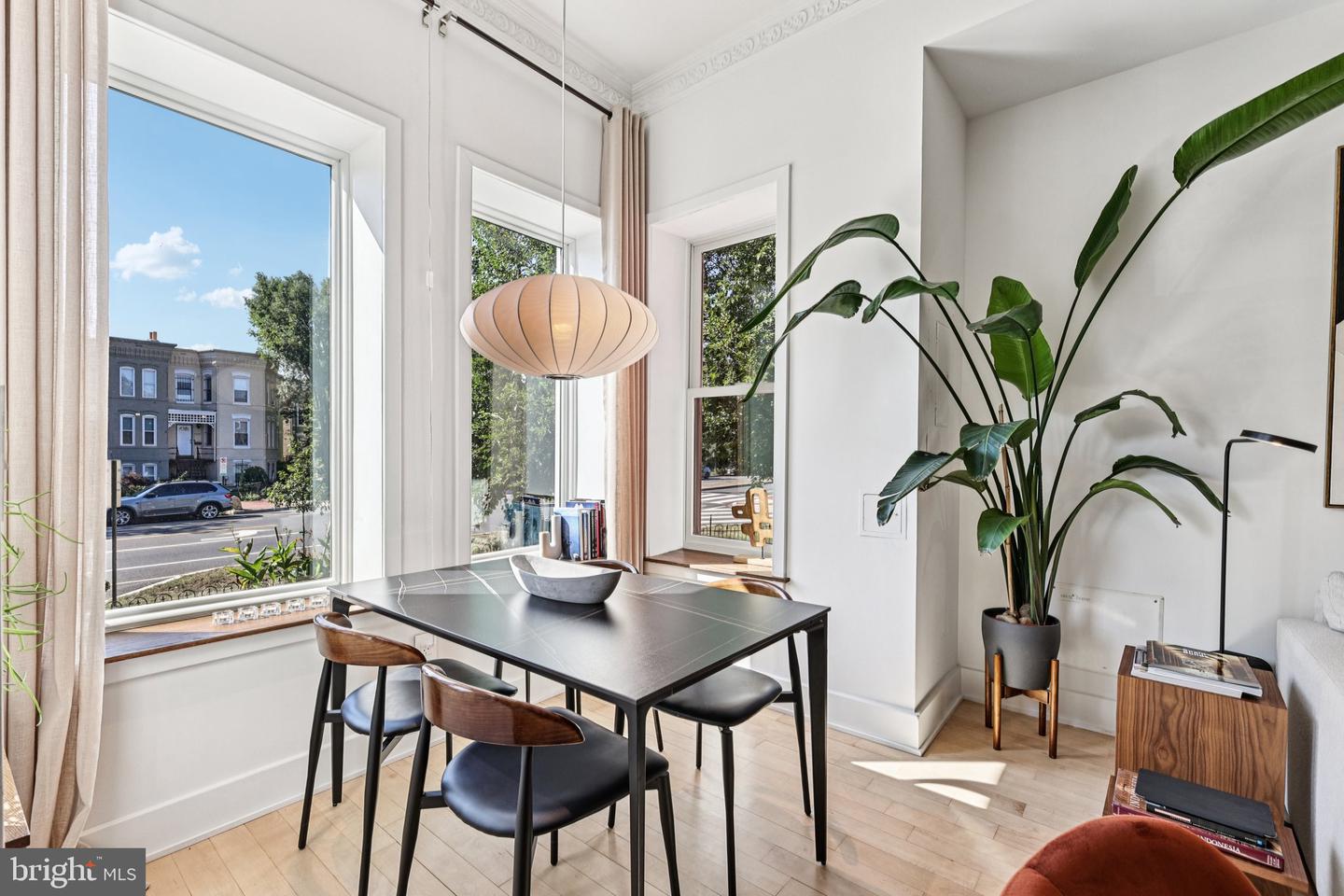 1328 MARYLAND AVE NE #2, WASHINGTON, District Of Columbia 20002, 2 Bedrooms Bedrooms, ,2 BathroomsBathrooms,Residential,For sale,1328 MARYLAND AVE NE #2,DCDC2220682 MLS # DCDC2220682