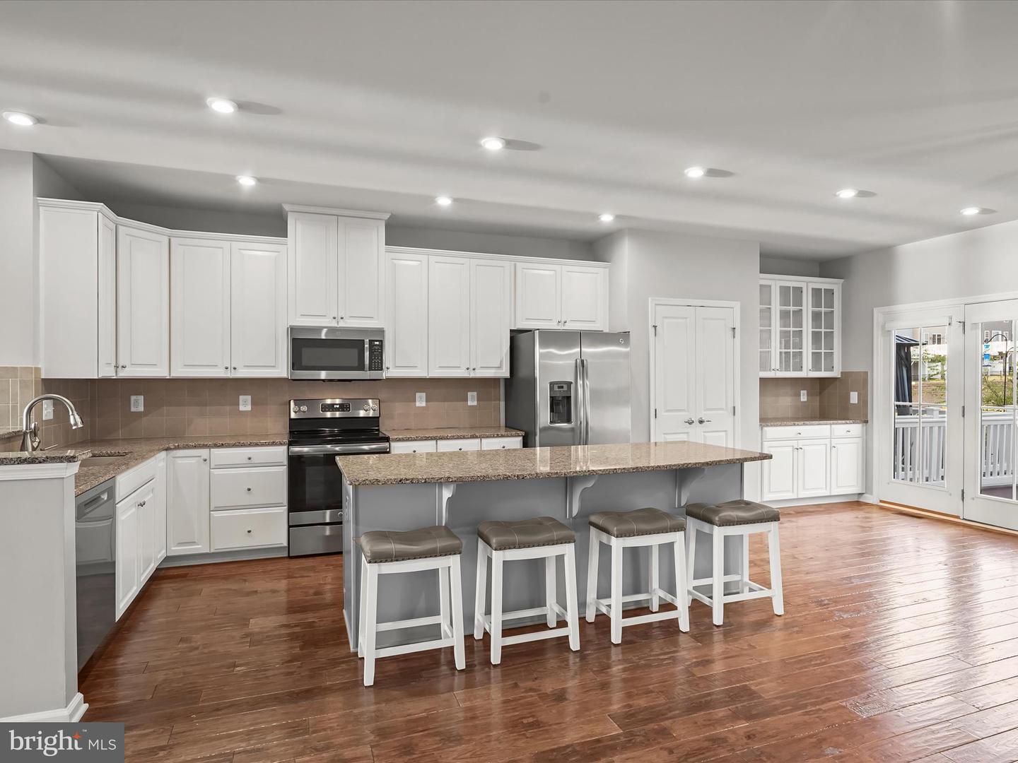 10661 HINTON WAY, MANASSAS, Virginia 20112, 3 Bedrooms Bedrooms, ,2 BathroomsBathrooms,Residential,For sale,10661 HINTON WAY,VAPW2104786 MLS # VAPW2104786