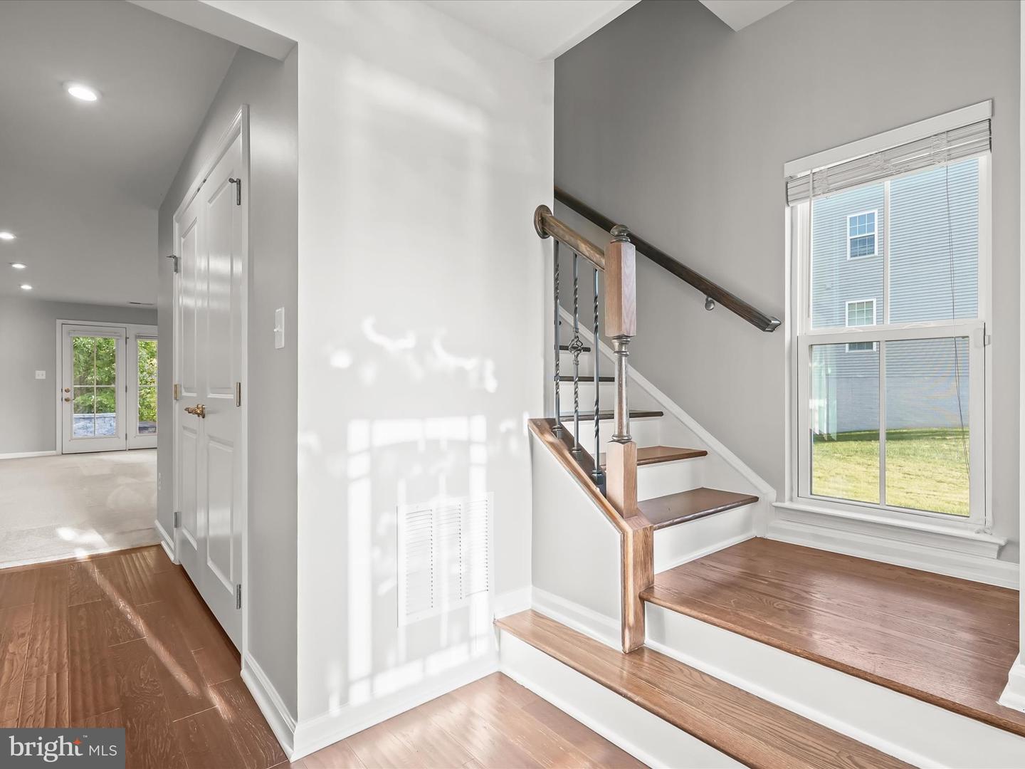 10661 HINTON WAY, MANASSAS, Virginia 20112, 3 Bedrooms Bedrooms, ,2 BathroomsBathrooms,Residential,For sale,10661 HINTON WAY,VAPW2104786 MLS # VAPW2104786