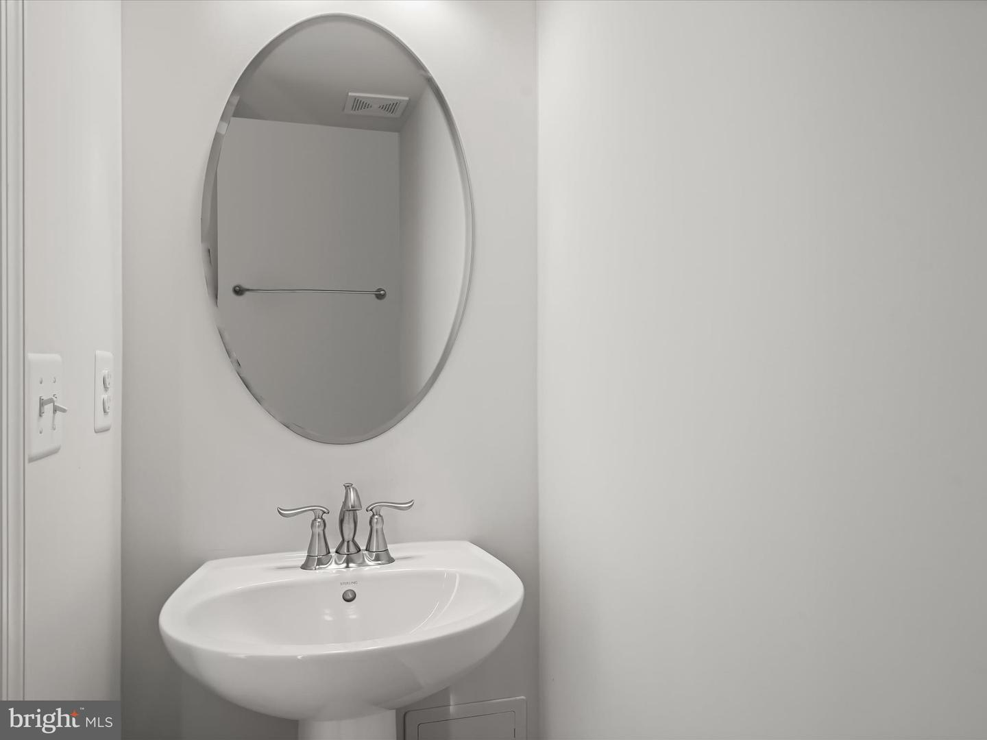 10661 HINTON WAY, MANASSAS, Virginia 20112, 3 Bedrooms Bedrooms, ,2 BathroomsBathrooms,Residential,For sale,10661 HINTON WAY,VAPW2104786 MLS # VAPW2104786