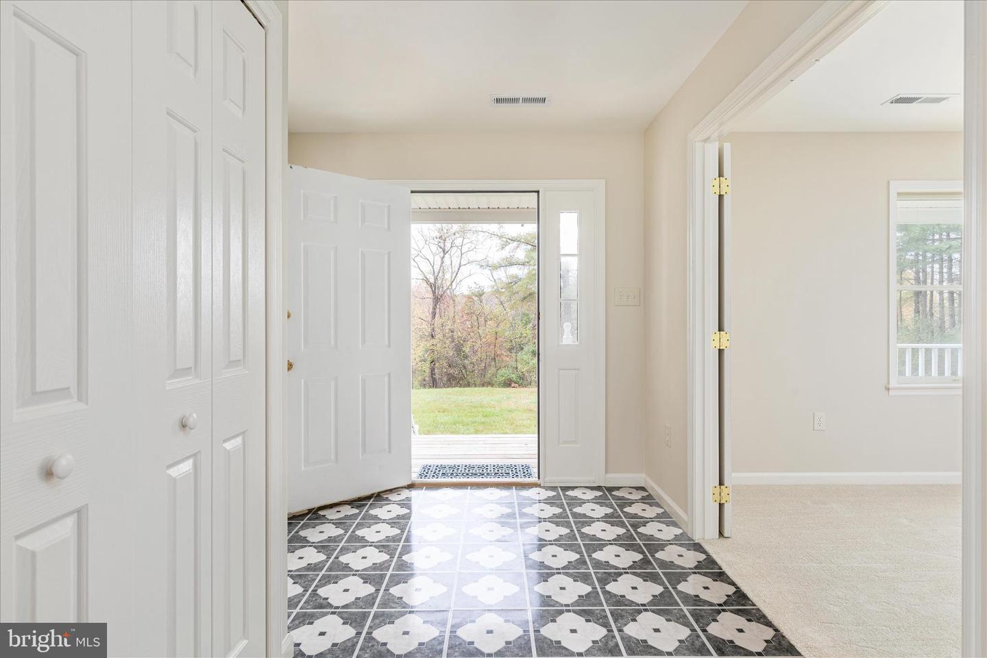 2983 OLD WINCHESTER RD, BOYCE, Virginia 22620, 3 Bedrooms Bedrooms, ,2 BathroomsBathrooms,Residential,For sale,2983 OLD WINCHESTER RD,VACL2006126 MLS # VACL2006126 2983 OLD WINCHESTER RD, BOYCE, Virginia 22620, 3 Bedrooms Bedrooms, ,2 BathroomsBathrooms,Residential,For sale,2983 OLD WINCHESTER RD,VACL2006126 MLS # VACL2006126