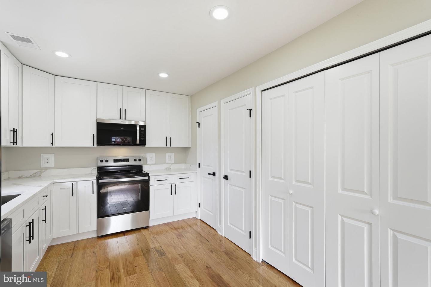 8628 ASHBY CT, MARSHALL, Virginia 20115, 4 Bedrooms Bedrooms, ,2 BathroomsBathrooms,Residential,For sale,8628 ASHBY CT,VAFQ2019346 MLS # VAFQ2019346