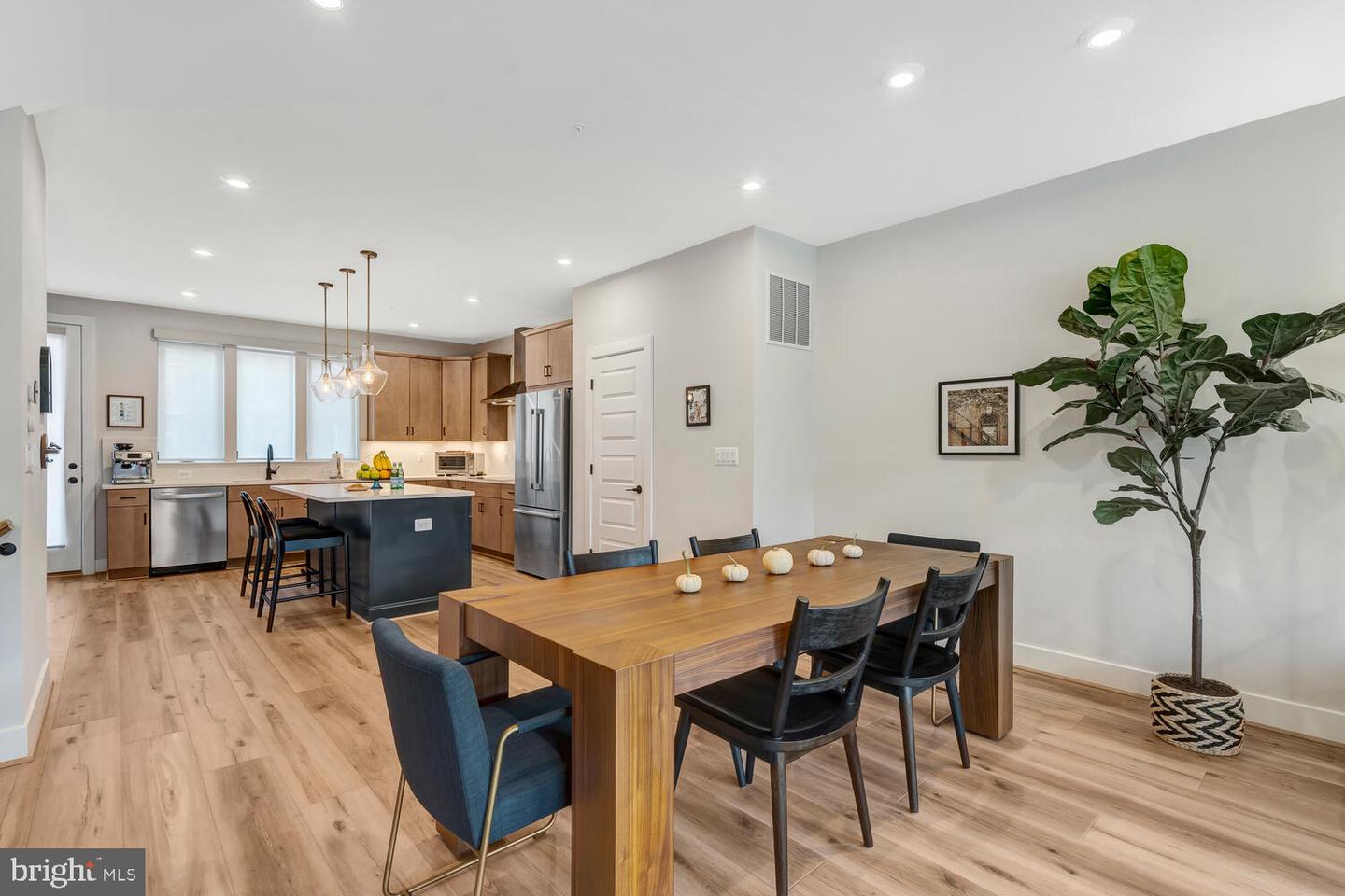 406 BROOKLAND GROVE DR NE, WASHINGTON, District Of Columbia 20017, 4 Bedrooms Bedrooms, ,3 BathroomsBathrooms,Residential,For sale,406 BROOKLAND GROVE DR NE,DCDC2227232 MLS # DCDC2227232