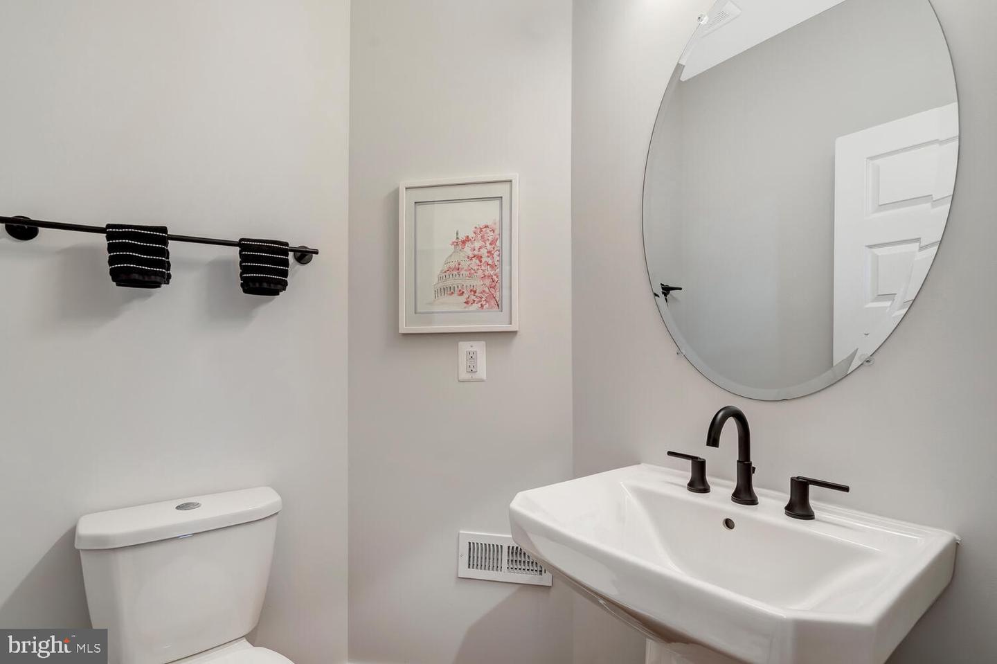 406 BROOKLAND GROVE DR NE, WASHINGTON, District Of Columbia 20017, 4 Bedrooms Bedrooms, ,3 BathroomsBathrooms,Residential,For sale,406 BROOKLAND GROVE DR NE,DCDC2227232 MLS # DCDC2227232