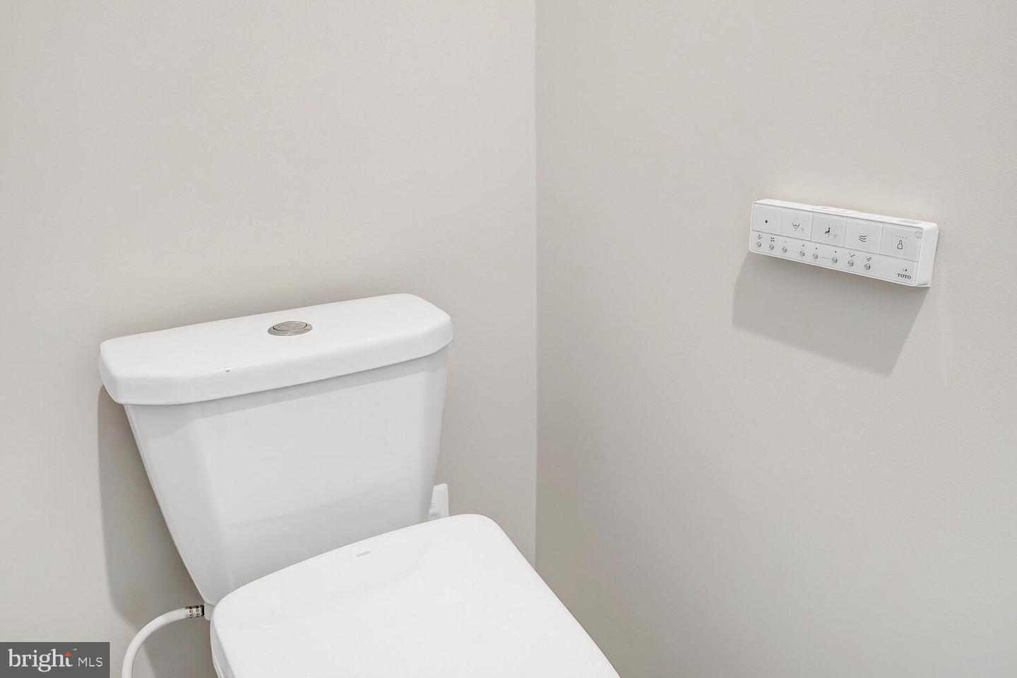 406 BROOKLAND GROVE DR NE, WASHINGTON, District Of Columbia 20017, 4 Bedrooms Bedrooms, ,3 BathroomsBathrooms,Residential,For sale,406 BROOKLAND GROVE DR NE,DCDC2227232 MLS # DCDC2227232