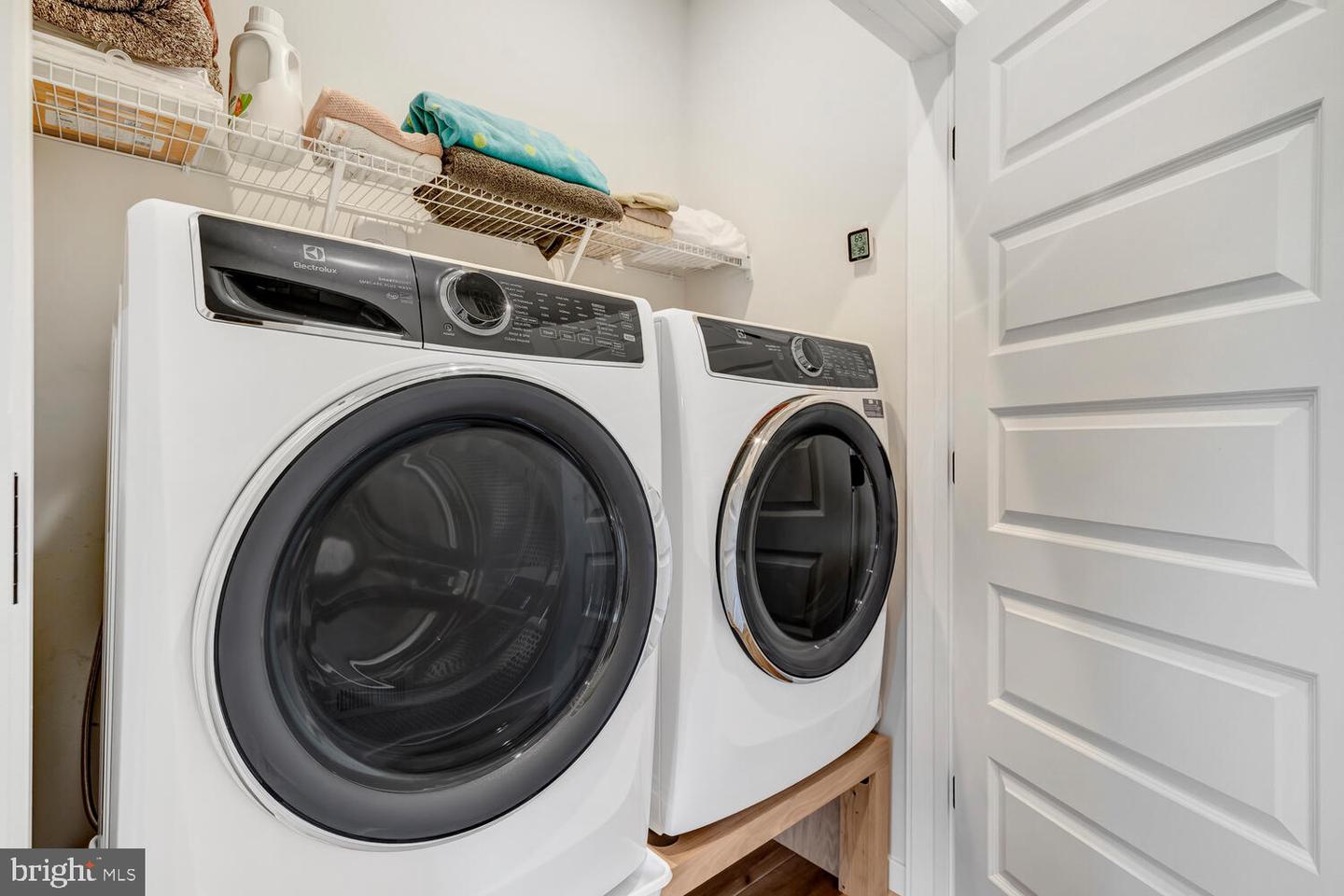 406 BROOKLAND GROVE DR NE, WASHINGTON, District Of Columbia 20017, 4 Bedrooms Bedrooms, ,3 BathroomsBathrooms,Residential,For sale,406 BROOKLAND GROVE DR NE,DCDC2227232 MLS # DCDC2227232