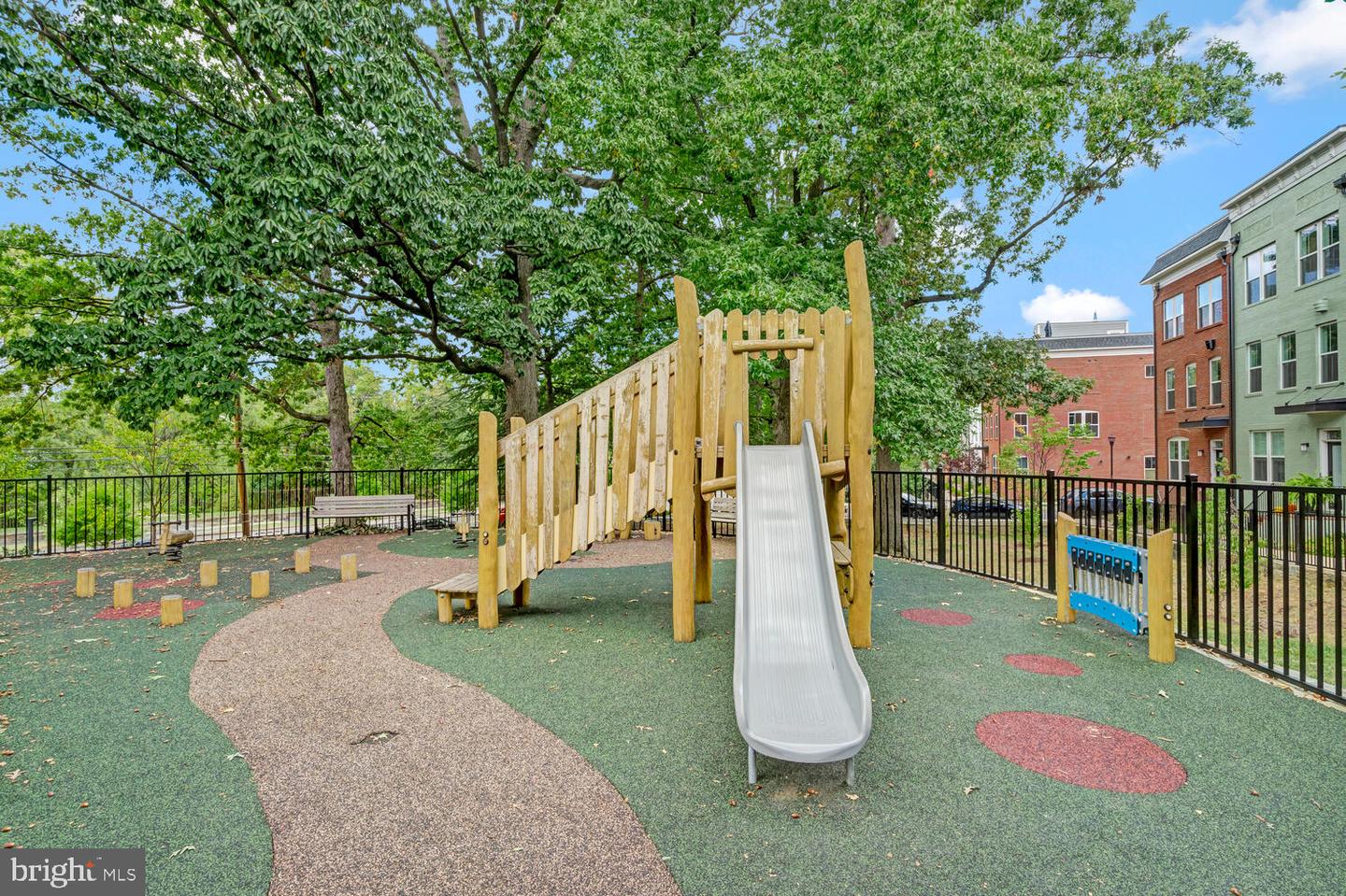 406 BROOKLAND GROVE DR NE, WASHINGTON, District Of Columbia 20017, 4 Bedrooms Bedrooms, ,3 BathroomsBathrooms,Residential,For sale,406 BROOKLAND GROVE DR NE,DCDC2227232 MLS # DCDC2227232