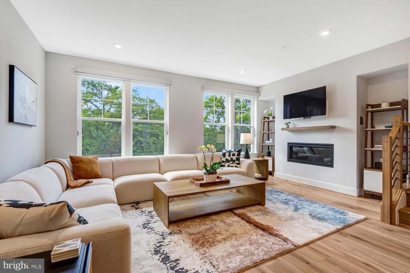 406 BROOKLAND GROVE DR NE, WASHINGTON, District Of Columbia 20017, 4 Bedrooms Bedrooms, ,3 BathroomsBathrooms,Residential,For sale,406 BROOKLAND GROVE DR NE,DCDC2227232 MLS # DCDC2227232