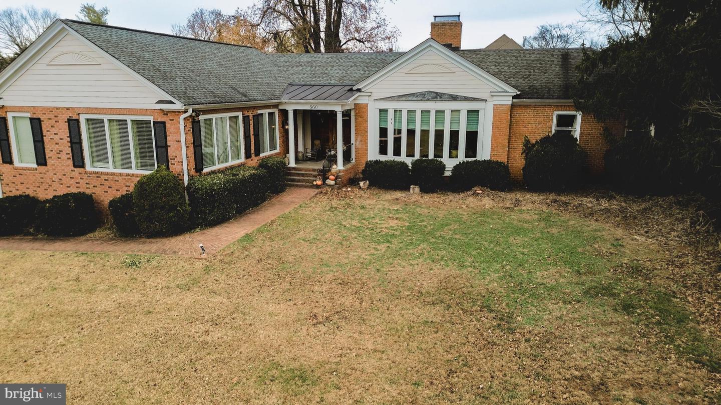 660 COUNTRY CLUB RD, CULPEPER, Virginia 22701, 4 Bedrooms Bedrooms, ,4 BathroomsBathrooms,Residential,For sale,660 COUNTRY CLUB RD,VACU2011824 MLS # VACU2011824 660 COUNTRY CLUB RD, CULPEPER, Virginia 22701, 4 Bedrooms Bedrooms, ,4 BathroomsBathrooms,Residential,For sale,660 COUNTRY CLUB RD,VACU2011824 MLS # VACU2011824