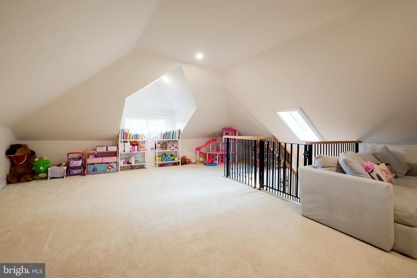 1207 RANDOLPH ST NE, WASHINGTON, District Of Columbia 20017, 4 Bedrooms Bedrooms, ,3 BathroomsBathrooms,Residential,For sale,1207 RANDOLPH ST NE,DCDC2227768 MLS # DCDC2227768