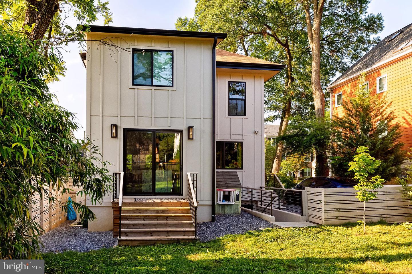 1207 RANDOLPH ST NE, WASHINGTON, District Of Columbia 20017, 4 Bedrooms Bedrooms, ,3 BathroomsBathrooms,Residential,For sale,1207 RANDOLPH ST NE,DCDC2227768 MLS # DCDC2227768