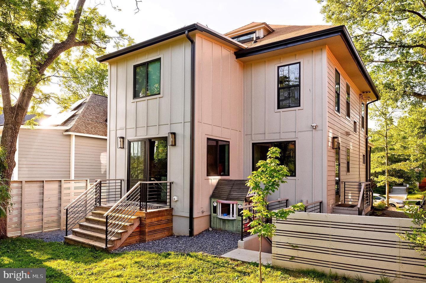 1207 RANDOLPH ST NE, WASHINGTON, District Of Columbia 20017, 4 Bedrooms Bedrooms, ,3 BathroomsBathrooms,Residential,For sale,1207 RANDOLPH ST NE,DCDC2227768 MLS # DCDC2227768