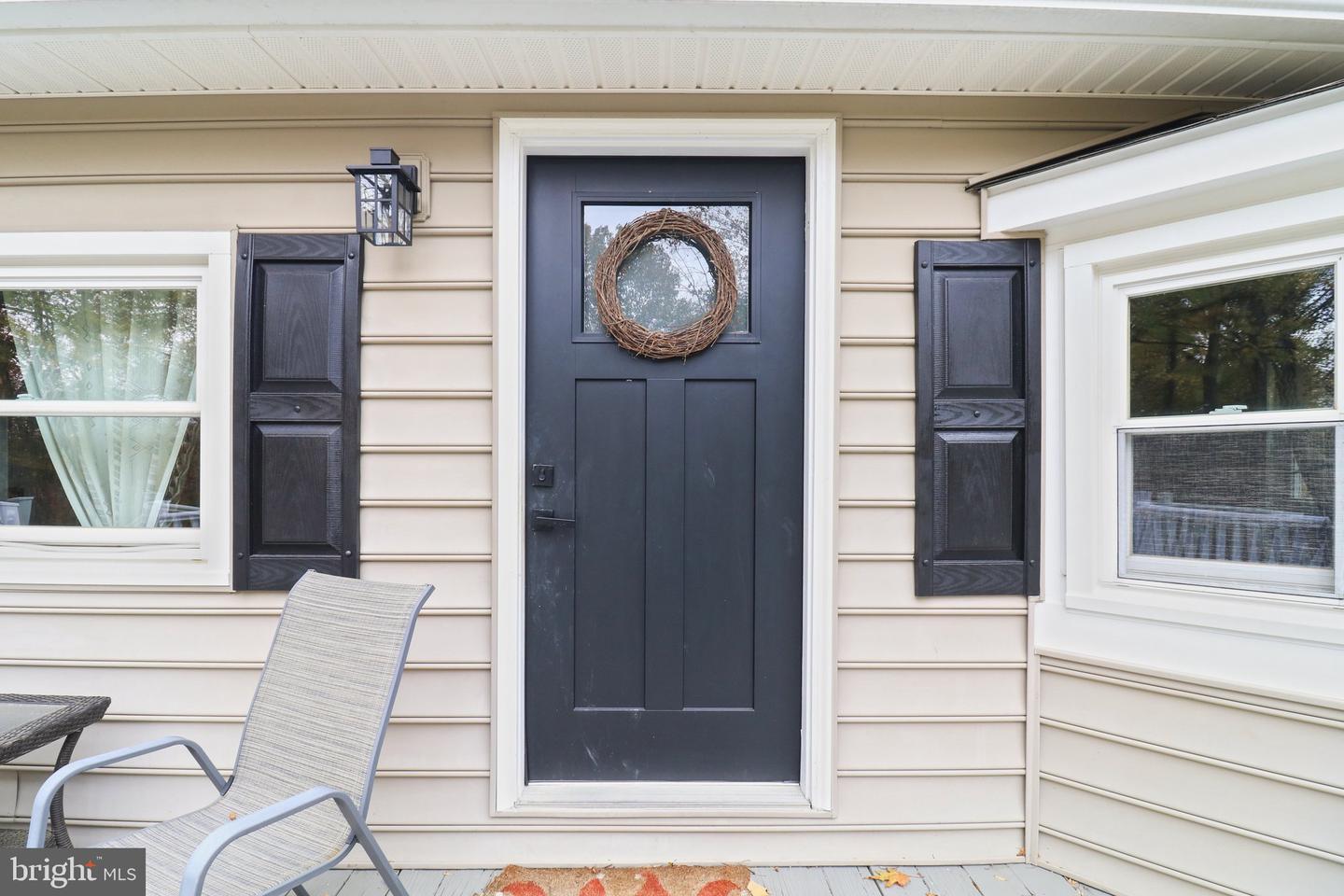 9830 WINEBERRY RD, MARSHALL, Virginia 20115, 4 Bedrooms Bedrooms, ,3 BathroomsBathrooms,Residential,For sale,9830 WINEBERRY RD,VAFQ2019444 MLS # VAFQ2019444