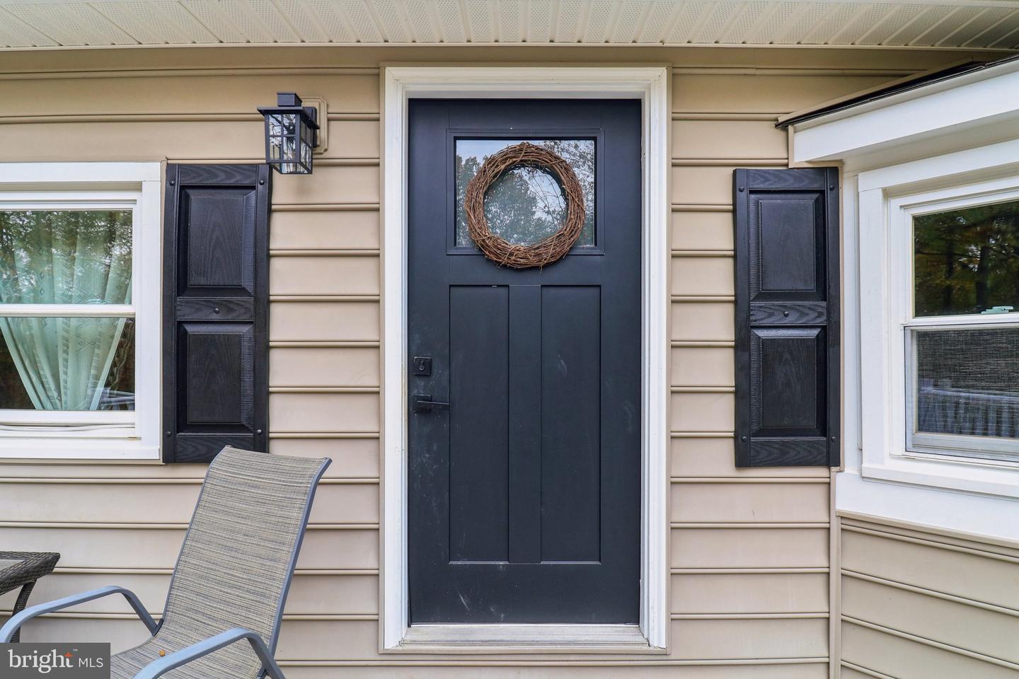 9830 WINEBERRY RD, MARSHALL, Virginia 20115, 4 Bedrooms Bedrooms, ,3 BathroomsBathrooms,Residential,For sale,9830 WINEBERRY RD,VAFQ2019444 MLS # VAFQ2019444