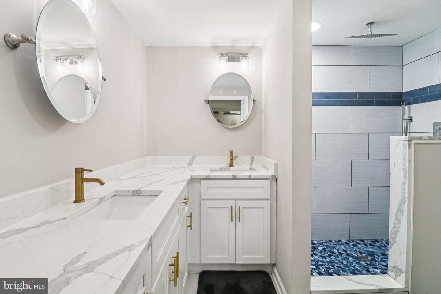 9830 WINEBERRY RD, MARSHALL, Virginia 20115, 4 Bedrooms Bedrooms, ,3 BathroomsBathrooms,Residential,For sale,9830 WINEBERRY RD,VAFQ2019444 MLS # VAFQ2019444