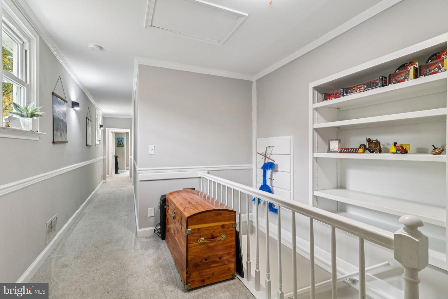 9830 WINEBERRY RD, MARSHALL, Virginia 20115, 4 Bedrooms Bedrooms, ,3 BathroomsBathrooms,Residential,For sale,9830 WINEBERRY RD,VAFQ2019444 MLS # VAFQ2019444