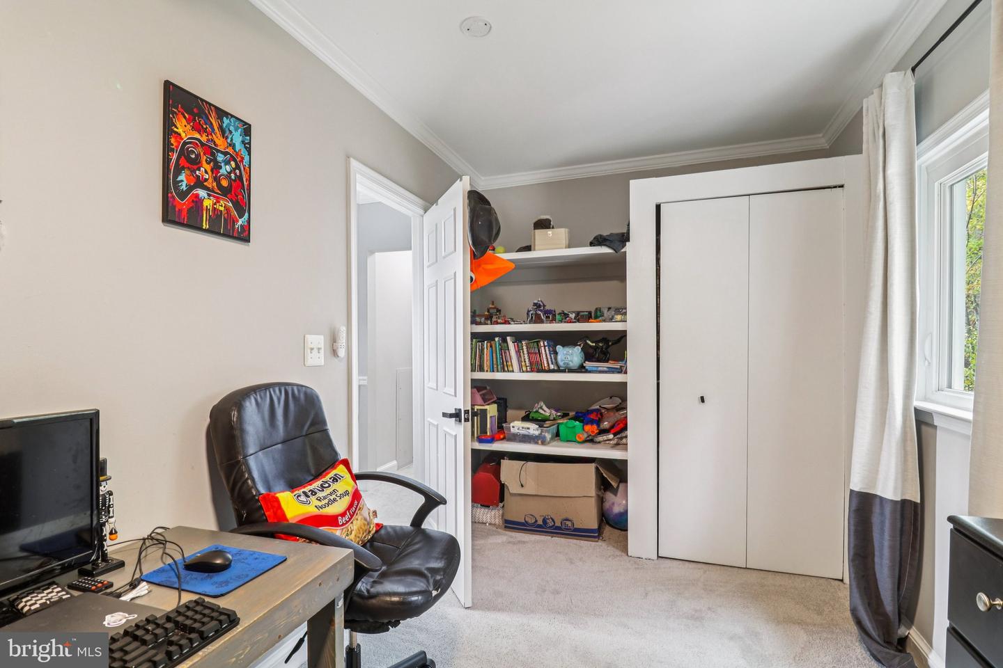 9830 WINEBERRY RD, MARSHALL, Virginia 20115, 4 Bedrooms Bedrooms, ,3 BathroomsBathrooms,Residential,For sale,9830 WINEBERRY RD,VAFQ2019444 MLS # VAFQ2019444