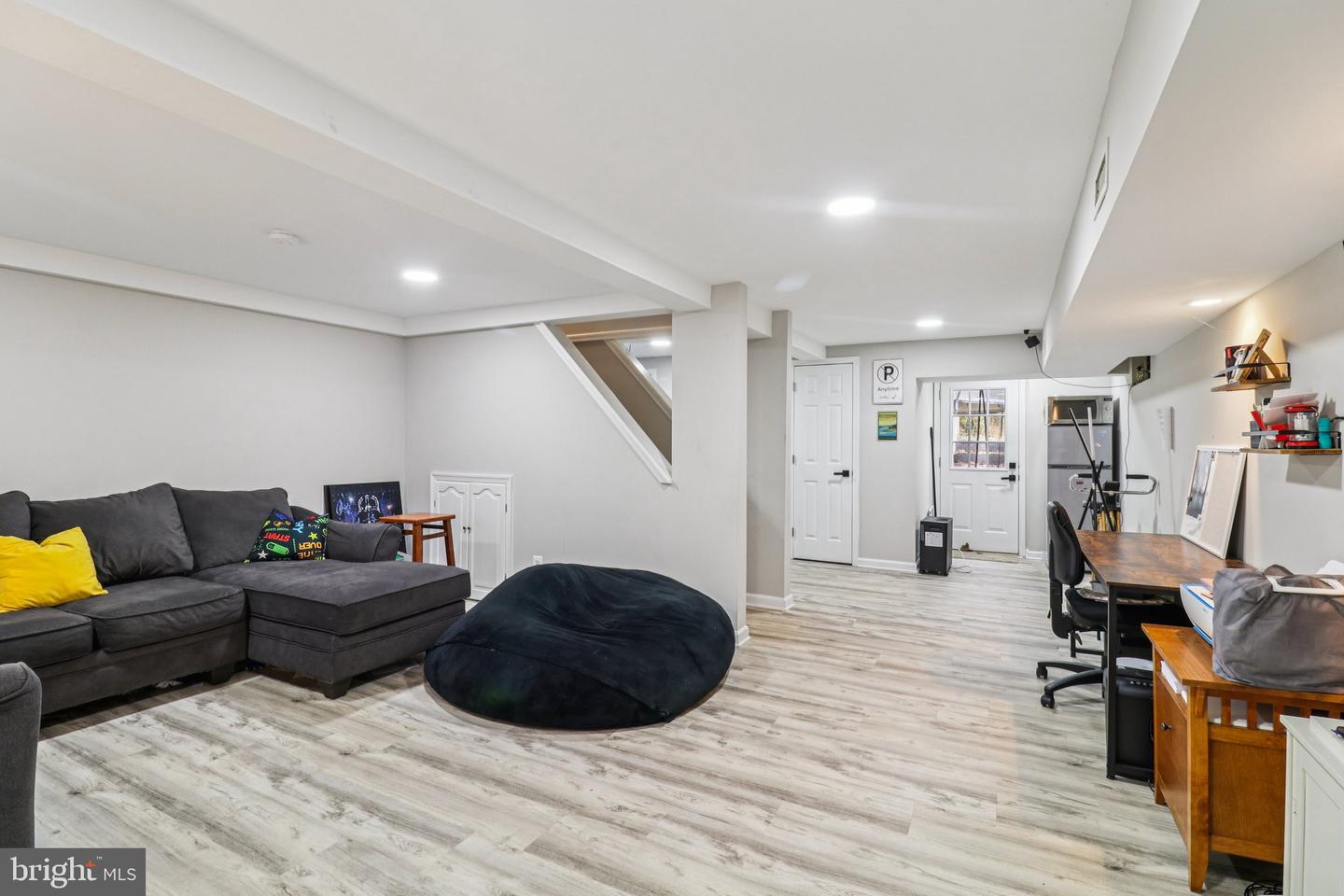 9830 WINEBERRY RD, MARSHALL, Virginia 20115, 4 Bedrooms Bedrooms, ,3 BathroomsBathrooms,Residential,For sale,9830 WINEBERRY RD,VAFQ2019444 MLS # VAFQ2019444