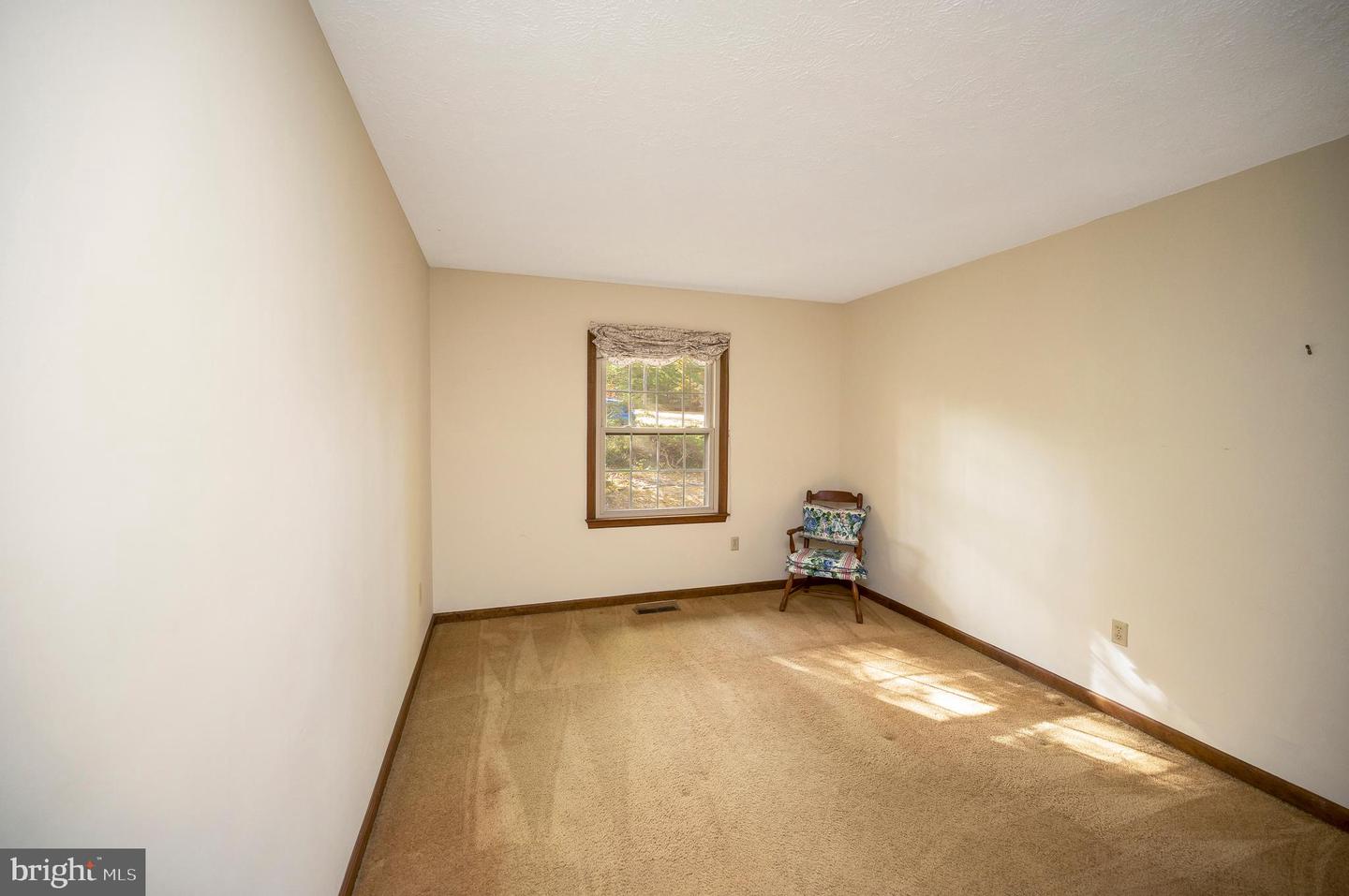 104 APPLEVIEW CT, LOCUST GROVE, Virginia 22508, 3 Bedrooms Bedrooms, ,3 BathroomsBathrooms,Residential,For sale,104 APPLEVIEW CT,VAOR2012602 MLS # VAOR2012602