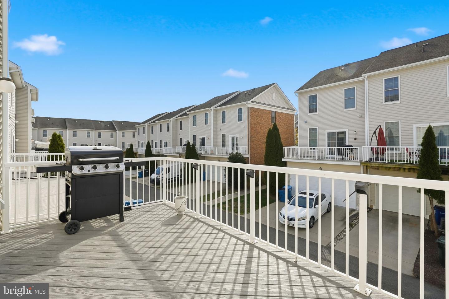 42799 SYKES TER, CHANTILLY, Virginia 20152, 4 Bedrooms Bedrooms, ,2 BathroomsBathrooms,Residential,For sale,42799 SYKES TER,VALO2109386 MLS # VALO2109386