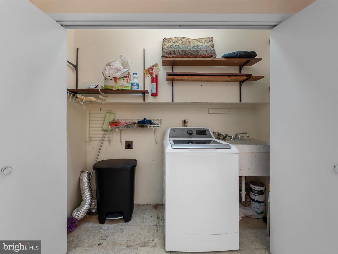 128 LONGCROFT RD, WINCHESTER, Virginia 22602, 3 Bedrooms Bedrooms, ,2 BathroomsBathrooms,Residential,For sale,128 LONGCROFT RD,VAFV2037576 MLS # VAFV2037576