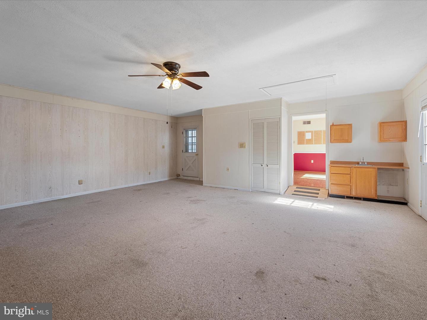 128 LONGCROFT RD, WINCHESTER, Virginia 22602, 3 Bedrooms Bedrooms, ,2 BathroomsBathrooms,Residential,For sale,128 LONGCROFT RD,VAFV2037576 MLS # VAFV2037576