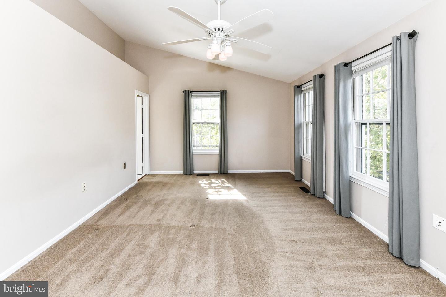 6547 MILVA LN, SPRINGFIELD, Virginia 22150, 3 Bedrooms Bedrooms, ,2 BathroomsBathrooms,Residential,For sale,6547 MILVA LN,VAFX2275512 MLS # VAFX2275512