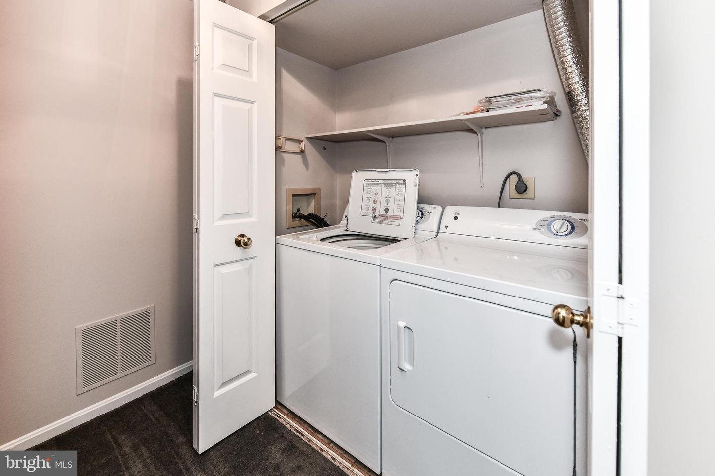 6547 MILVA LN, SPRINGFIELD, Virginia 22150, 3 Bedrooms Bedrooms, ,2 BathroomsBathrooms,Residential,For sale,6547 MILVA LN,VAFX2275512 MLS # VAFX2275512