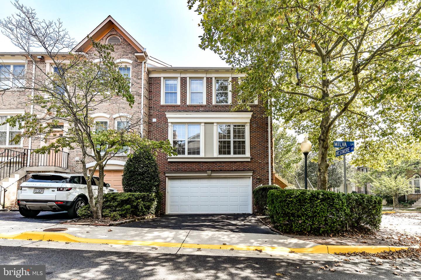 6547 MILVA LN, SPRINGFIELD, Virginia 22150, 3 Bedrooms Bedrooms, ,2 BathroomsBathrooms,Residential,For sale,6547 MILVA LN,VAFX2275512 MLS # VAFX2275512