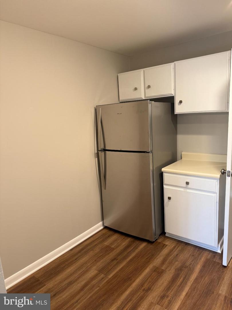 3101 S MANCHESTER ST #415, FALLS CHURCH, Virginia 22044, 2 Bedrooms Bedrooms, ,1 BathroomBathrooms,Residential,For sale,3101 S MANCHESTER ST #415,VAFX2275566 MLS # VAFX2275566