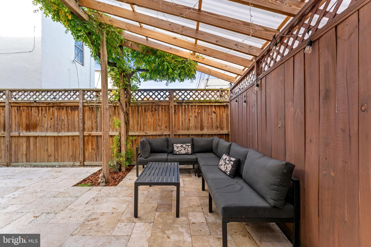 1218 G ST SE, WASHINGTON, District Of Columbia 20003, 3 Bedrooms Bedrooms, ,1 BathroomBathrooms,Residential,For sale,1218 G ST SE,DCDC2228240 MLS # DCDC2228240