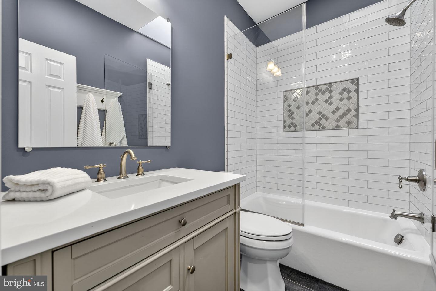 1218 G ST SE, WASHINGTON, District Of Columbia 20003, 3 Bedrooms Bedrooms, ,1 BathroomBathrooms,Residential,For sale,1218 G ST SE,DCDC2228240 MLS # DCDC2228240