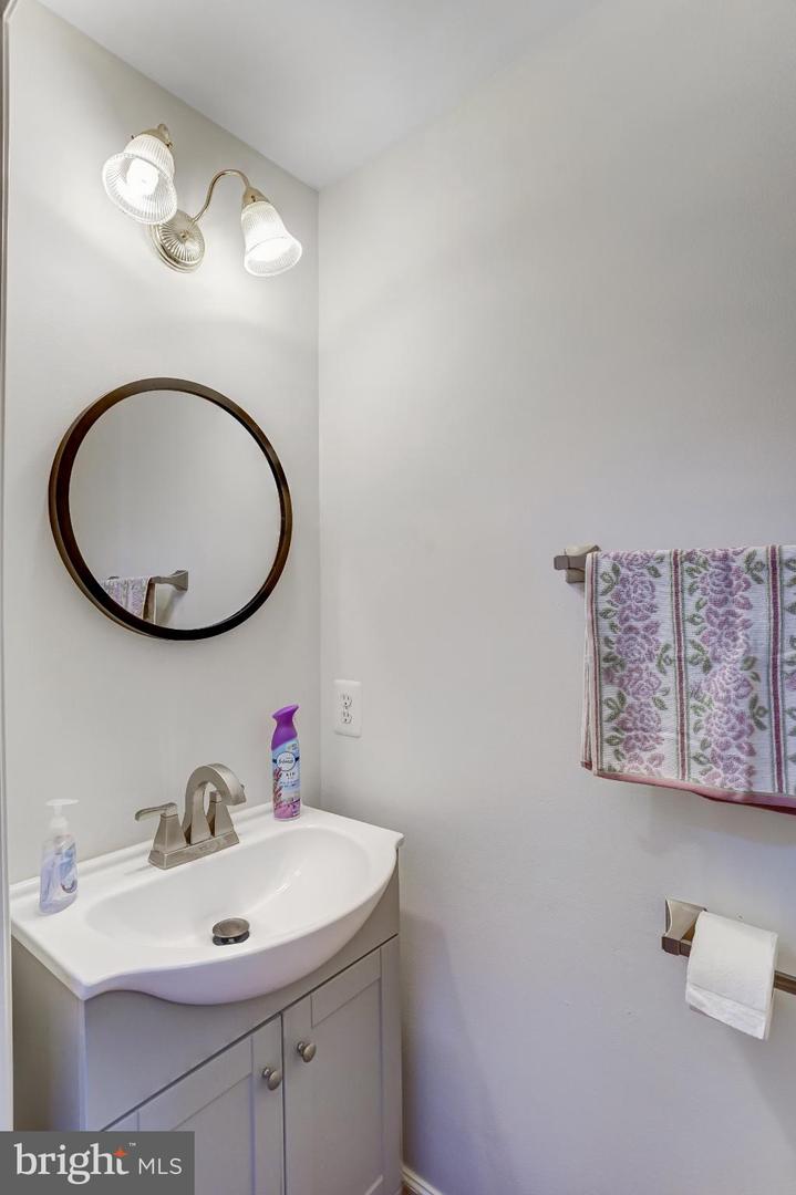 15096 GAFFNEY CIR, GAINESVILLE, Virginia 20155, 3 Bedrooms Bedrooms, 6 Rooms Rooms,2 BathroomsBathrooms,Residential,For sale,15096 GAFFNEY CIR,VAPW2106506 MLS # VAPW2106506 15096 GAFFNEY CIR, GAINESVILLE, Virginia 20155, 3 Bedrooms Bedrooms, 6 Rooms Rooms,2 BathroomsBathrooms,Residential,For sale,15096 GAFFNEY CIR,VAPW2106506 MLS # VAPW2106506