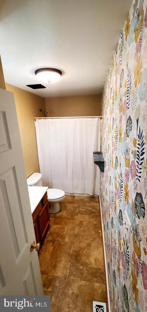 309 LIBERTY, LOCUST GROVE, Virginia 22508, 5 Bedrooms Bedrooms, 8 Rooms Rooms,3 BathroomsBathrooms,Residential,For sale,309 LIBERTY,VAOR2012636 MLS # VAOR2012636