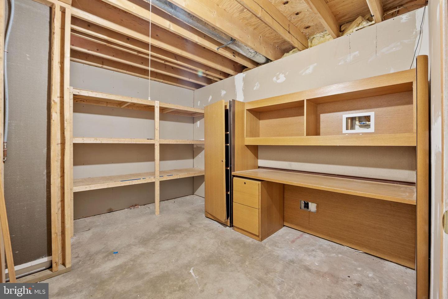 9615 LINDEN WOOD RD, MANASSAS, Virginia 20111, 5 Bedrooms Bedrooms, 13 Rooms Rooms,3 BathroomsBathrooms,Residential,For sale,9615 LINDEN WOOD RD,VAPW2106536 MLS # VAPW2106536