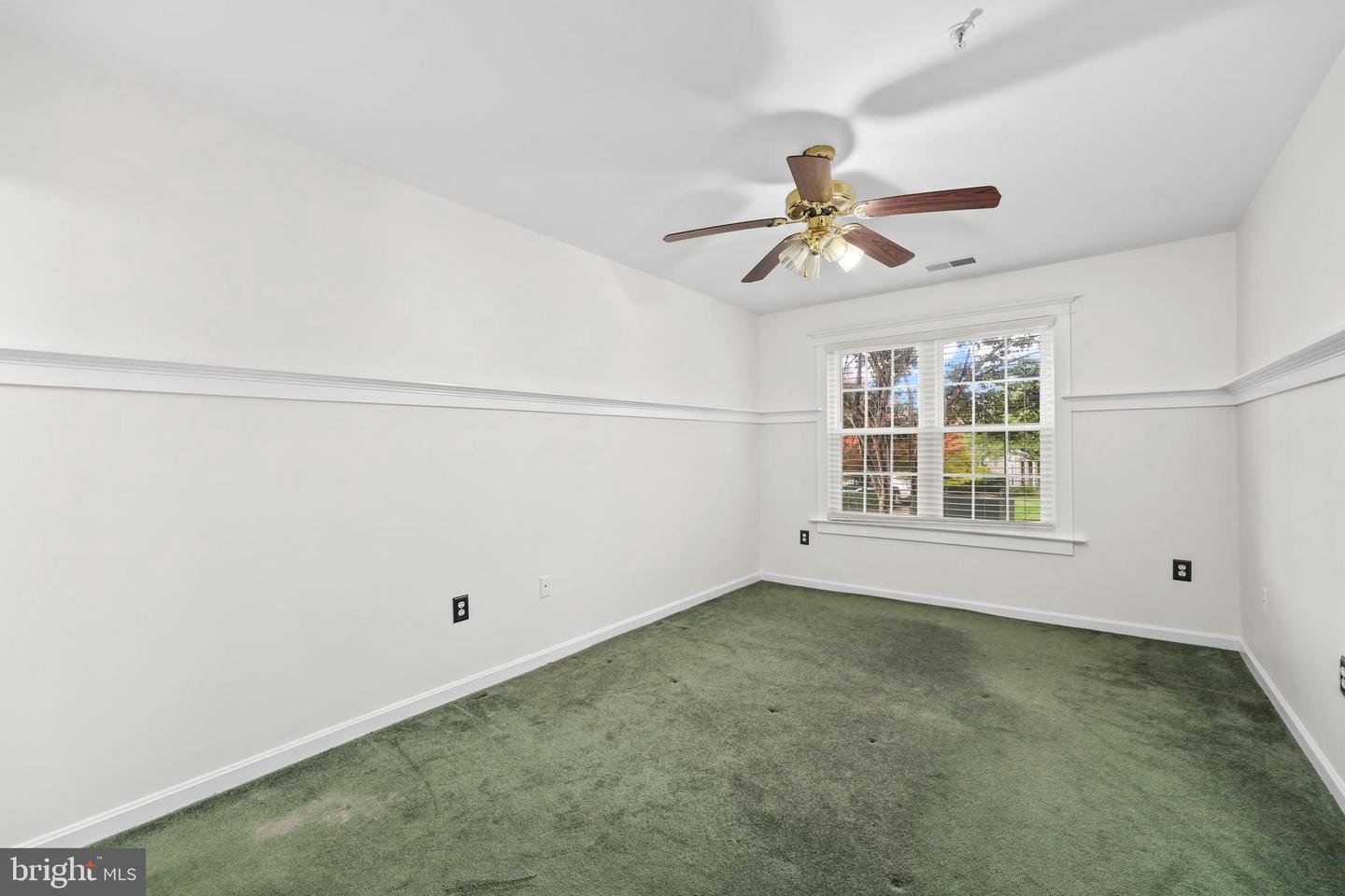 1037 GARDENVIEW LOOP #101, WOODBRIDGE, Virginia 22191, 2 Bedrooms Bedrooms, ,2 BathroomsBathrooms,Residential,For sale,1037 GARDENVIEW LOOP #101,VAPW2106540 MLS # VAPW2106540