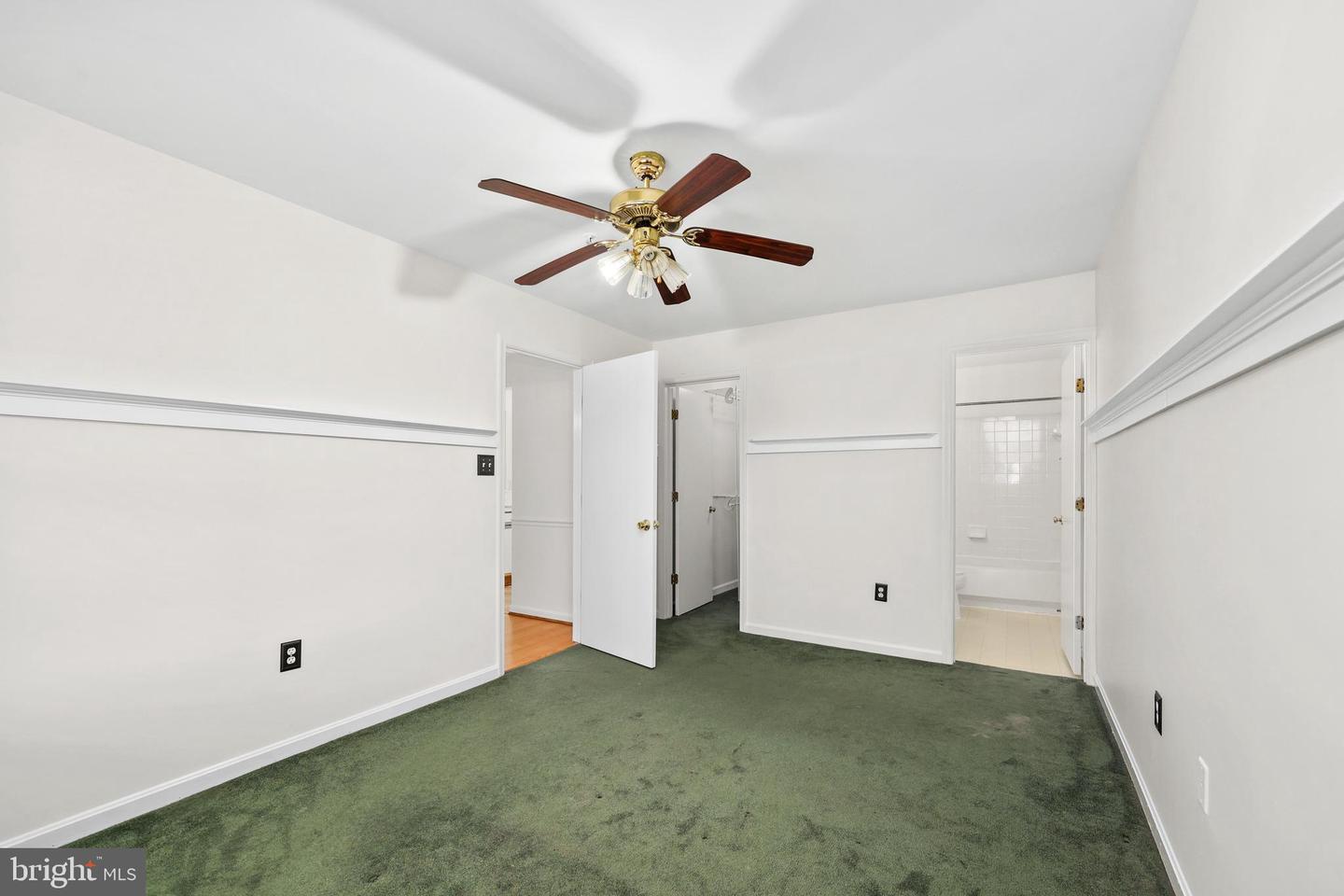 1037 GARDENVIEW LOOP #101, WOODBRIDGE, Virginia 22191, 2 Bedrooms Bedrooms, ,2 BathroomsBathrooms,Residential,For sale,1037 GARDENVIEW LOOP #101,VAPW2106540 MLS # VAPW2106540