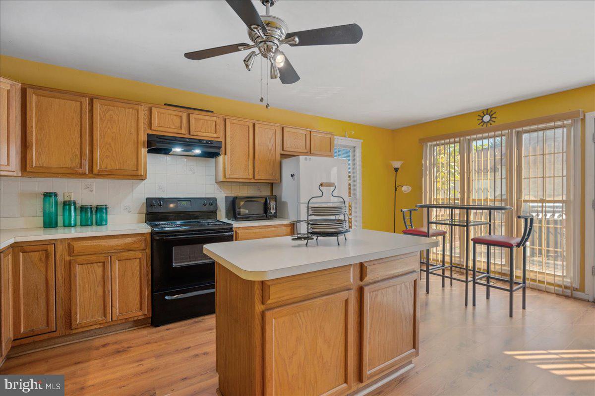 201 STONEY BROOK CT, STAFFORD, Virginia 22554, 3 Bedrooms Bedrooms, ,3 BathroomsBathrooms,Residential,For sale,201 STONEY BROOK CT,VAST2043728 MLS # VAST2043728