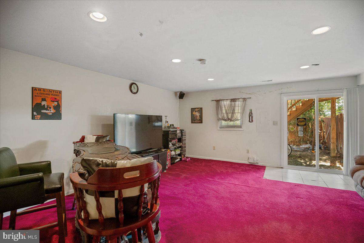 201 STONEY BROOK CT, STAFFORD, Virginia 22554, 3 Bedrooms Bedrooms, ,3 BathroomsBathrooms,Residential,For sale,201 STONEY BROOK CT,VAST2043728 MLS # VAST2043728