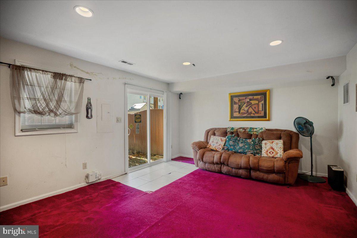 201 STONEY BROOK CT, STAFFORD, Virginia 22554, 3 Bedrooms Bedrooms, ,3 BathroomsBathrooms,Residential,For sale,201 STONEY BROOK CT,VAST2043728 MLS # VAST2043728